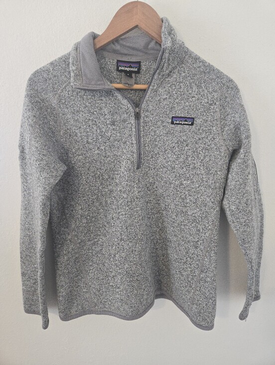 Patagonia Tops - Patagonia Fleece Pullover Sweatshirt Women Medium Heathered Gray